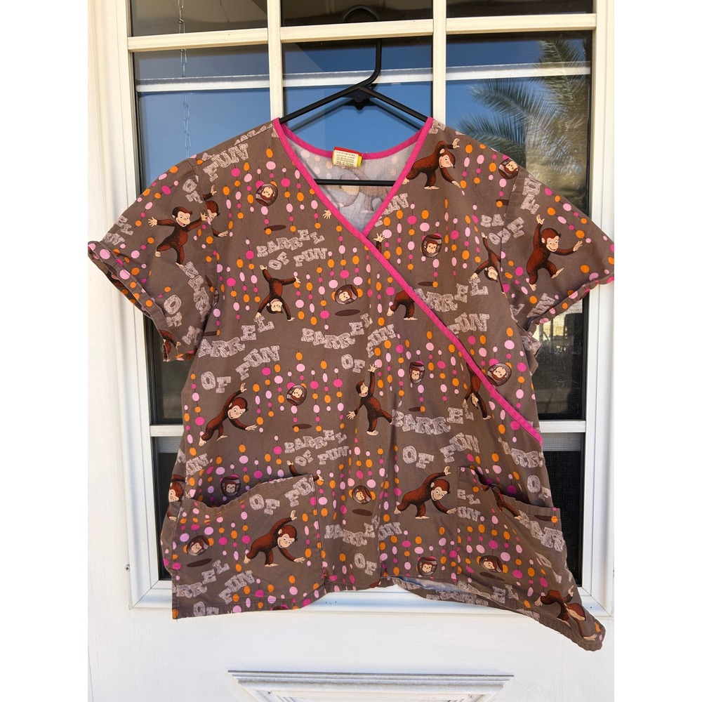 Curious George Universal Studios Brown Barrel of Fun Scrub Top XL Cotton vintage